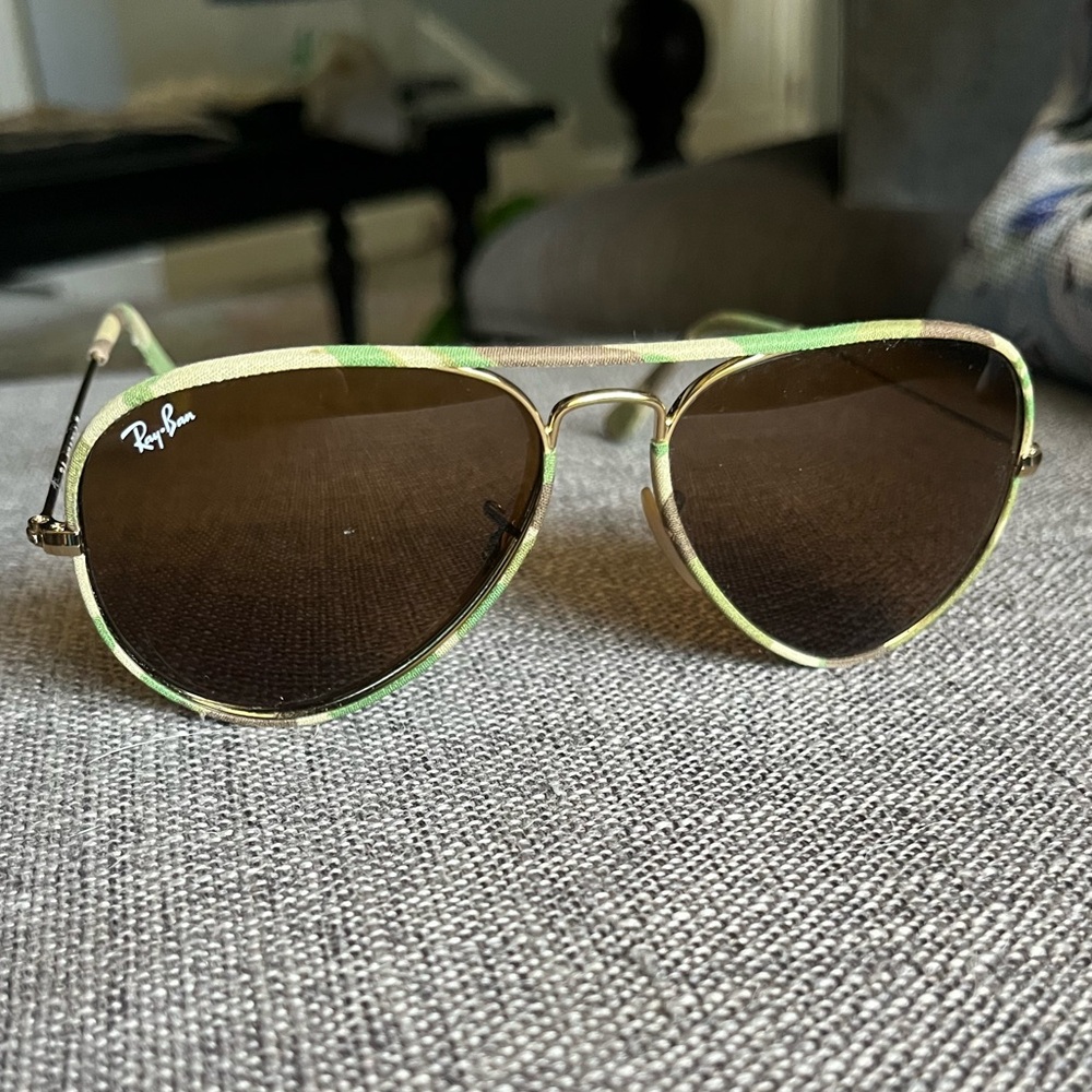 Camo Frame Ray-Ban Aviator Sunglasses